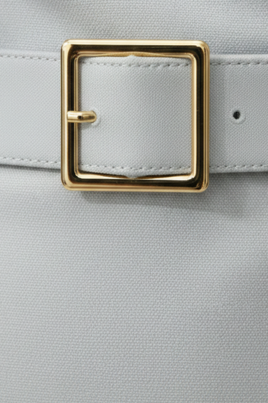 Robe midi portefeuille ceinturée en crêpe pour femme