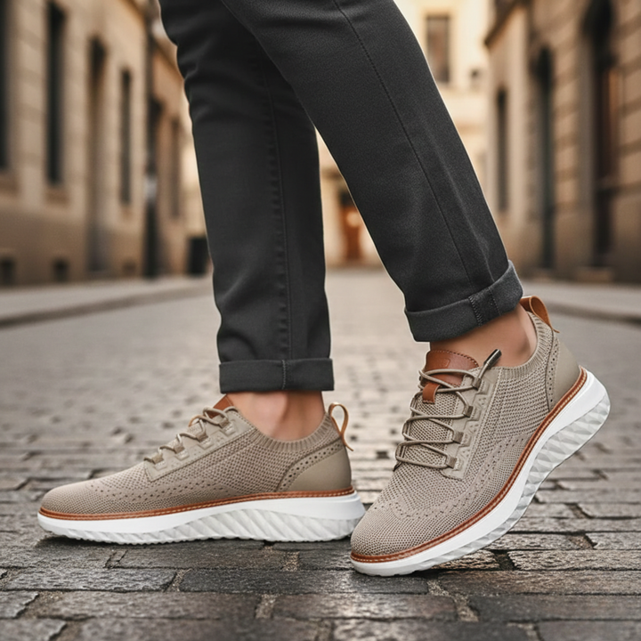 Zapatillas de deporte de punto con cordones transpirables