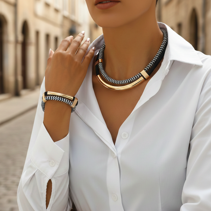 Conjunto de collar y pulsera de acero inoxidable para mujeres
