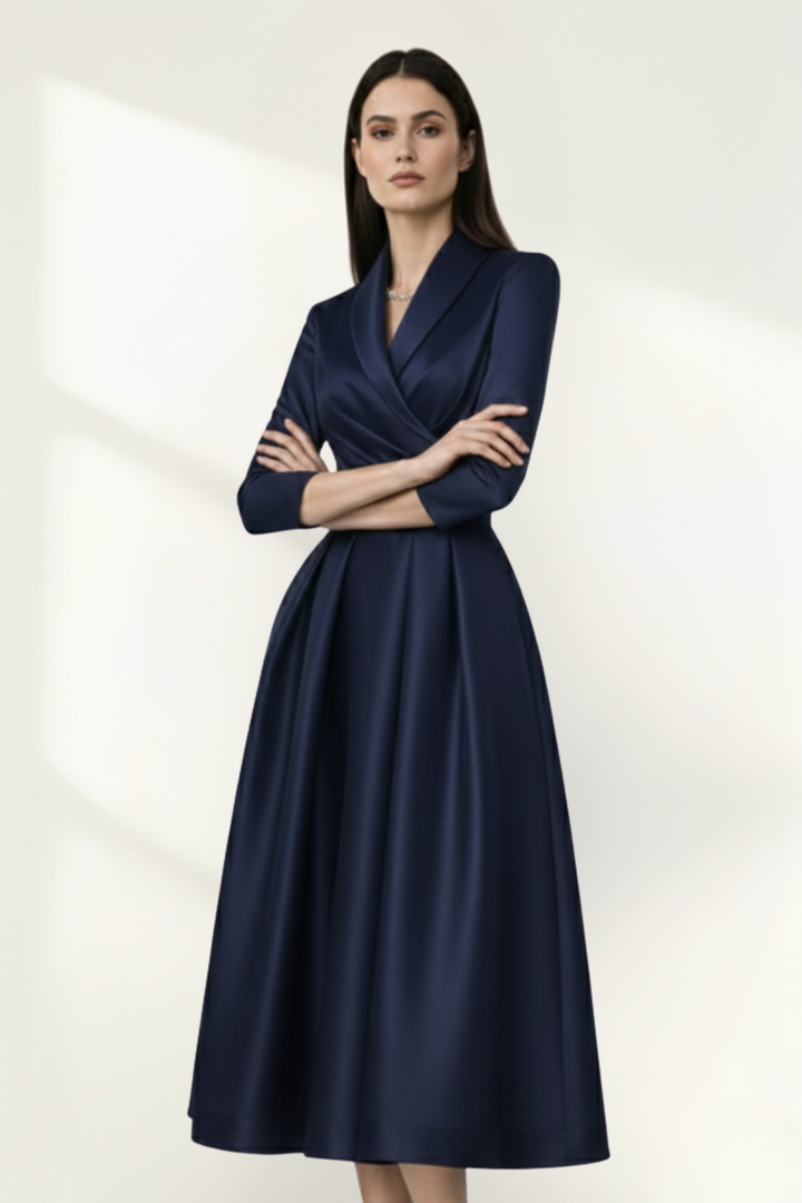 Robe midi portefeuille en satin pour femme