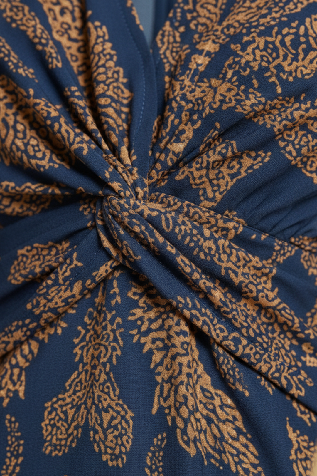 Vestido midi impreso de manga larga para mujer