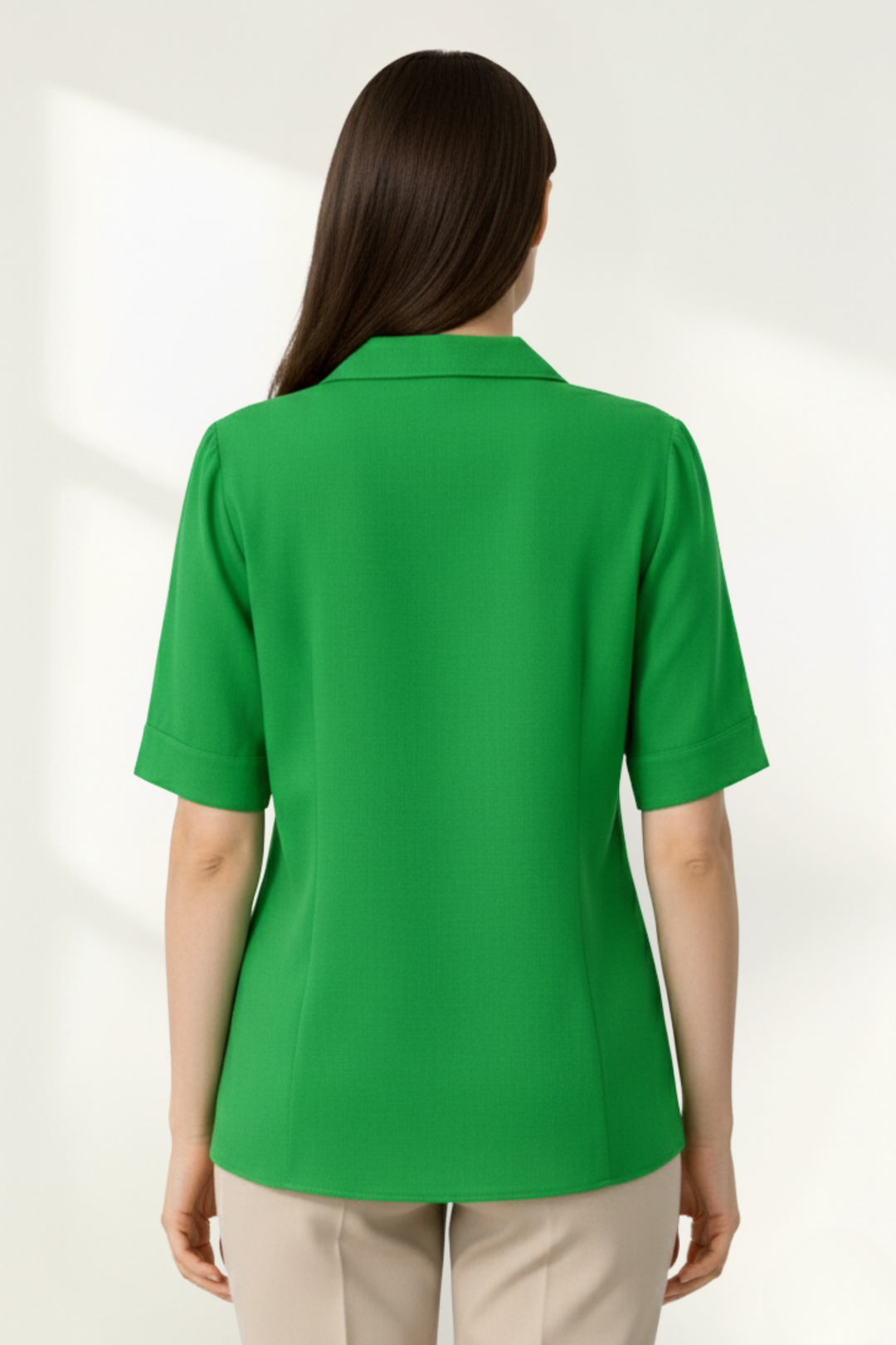 Chemisier pour femme à manches courtes avec boutons sur le devant